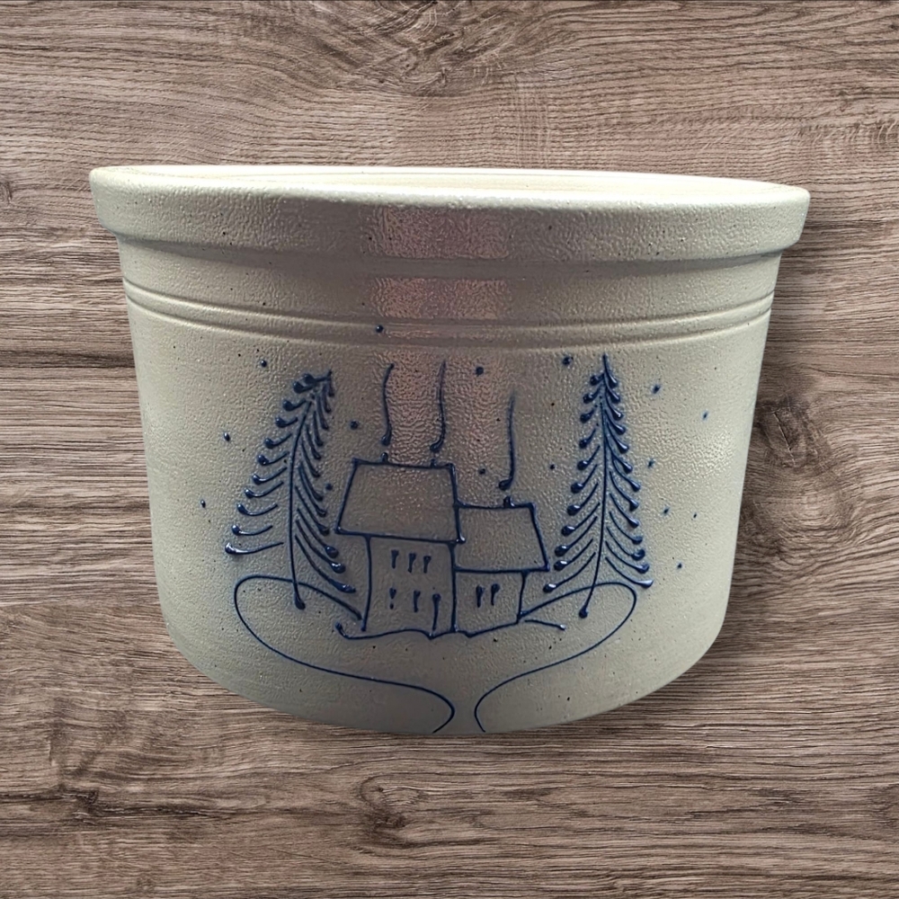Eldreth nottingham 1995 Salt Glazed Crock Signed, 8" wide x 5 1/2. Grey and Blue